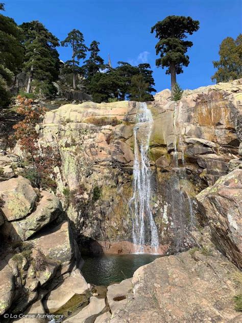 Les Bergeries Et Les Cascades De Radule En Corse