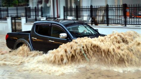 Meteoroloji den 6 kente sağanak uyarısı Son Dakika Haberleri