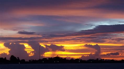 Mekong River Sunset | Smithsonian Photo Contest | Smithsonian Magazine