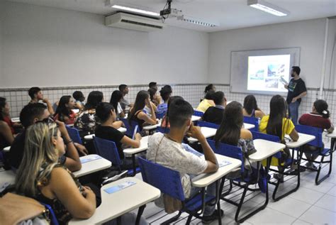 Unilab retoma aulas da graduação no período letivo 2023 2 e inicia