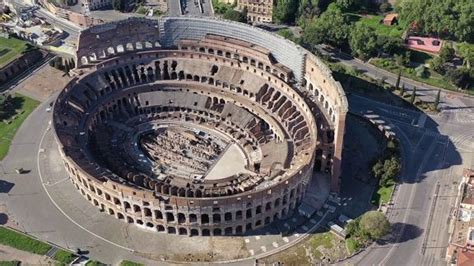 Via Alla Ricostruzione Dell Arena Del Colosseo