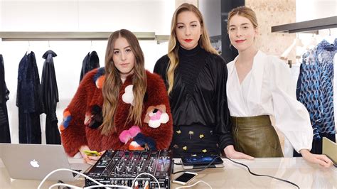 Haim Tour – Band Announces New Music and a Tour in 2016 | Teen Vogue