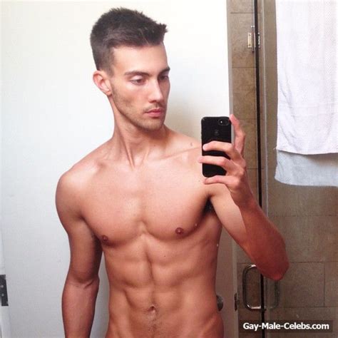 YouTube Star Travis Bryant Nude And Naughty Photos Gay Male Celebs