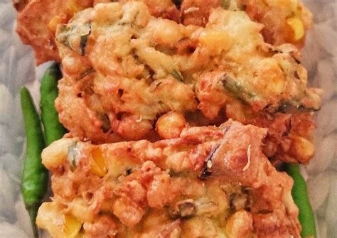 Resep Bakwan Jagung Renyah Oleh Fadiah Dina Lapak Bu Din Cookpad