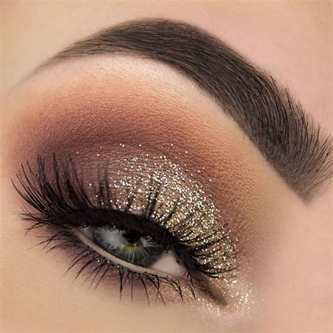 How To Apply A Perfect Shimmer Summer Eye Look Pretty Designs