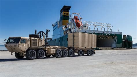 Oshkosh Defense Overhauling Us Armys Heavy Vehicle Fleet Trailer Body Builders