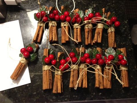 Cinnamon Stick Ornaments For My Live Christmas Tree Manualidades