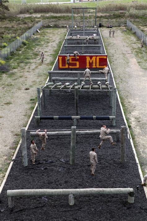 U.S. Marine Corps Obstacle Course : r/pics