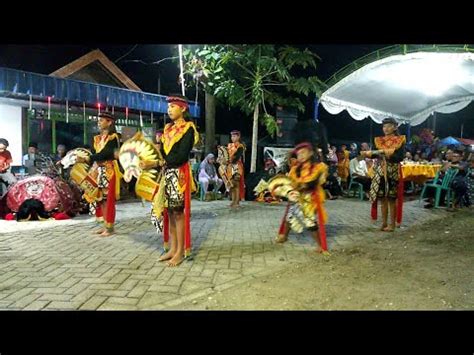 Terbaru Tari Jathilan Kreasi Seni Barong Sekar Guntur Madu Live Bajo