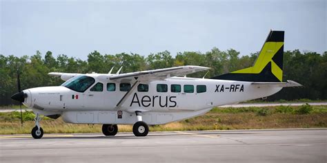 Reactivan puente aéreo entre Cancún y Cozumel con inauguración de