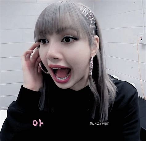 Pin By Casual On Beauty Kpop Girls Blackpink Lisa Jennie Kim Blackpink