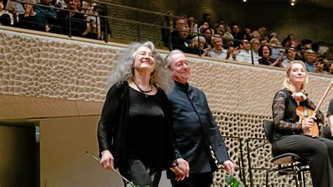 Festival Er Ffnung In Hamburg Martha Argerich Und Beethoven Im Duell