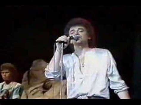 Air Supply - Live in Hawaii - Every Woman In The World - YouTube Music