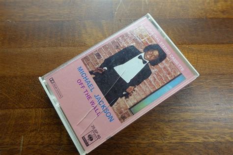 【やや傷や汚れあり】※ Lo247カセットマイケル・ジャクソン Michael Jackson「off The Wall 1979年