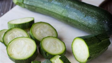 Découvrez comment bien congeler des courgettes crues et cuites Ma