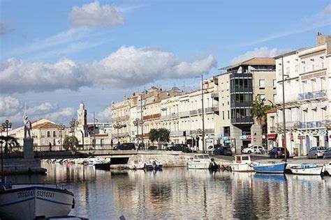 Sete, an attractive maritime town with numerous canals