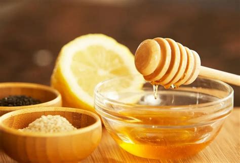 Organic Honey at best price in Chennai by SK Green Traders Pvt. Ltd ...