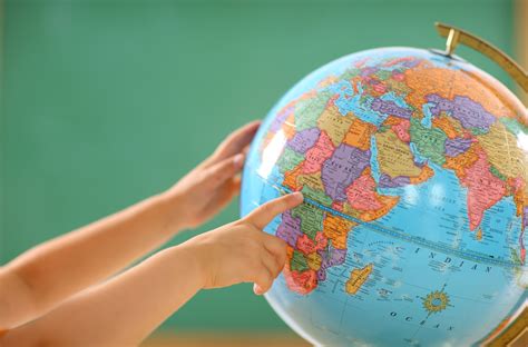 744182 4k Geography Hands Earth Globe Rare Gallery Hd Wallpapers