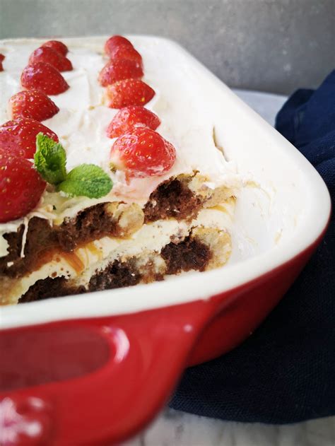 Rabarber Tiramisu Met Aardbeien