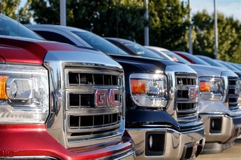 Millions Of Chevy And GMC Truck Owners Should Be Furious | CarBuzz