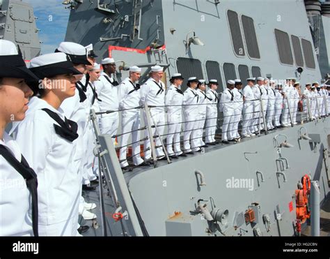 NORFOLK (June 1, 2016) Sailors aboard the guided-missile destroyer USS ...