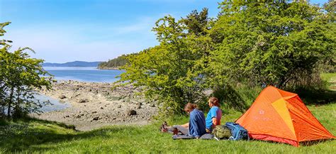 Camping Gulf Islands National Park Reserve