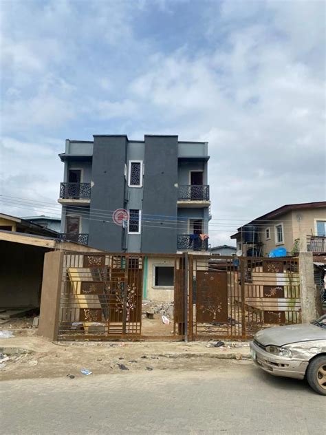 For Rent 2 Bedroom Block Of Flats Fola Agoro Yaba Lagos PID 2PBUDF