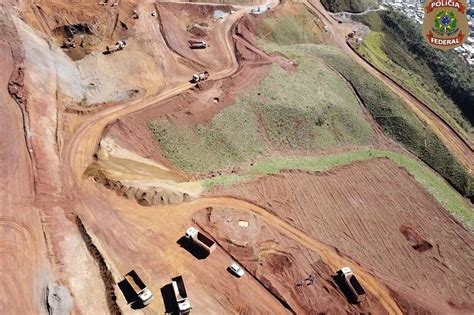 Justi A Bloqueia Valores E Suspende Atividades De Tr S Mineradoras Em