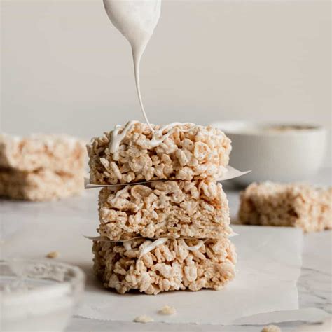 Gooey Rice Krispie Treats With Marshmallow Fluff