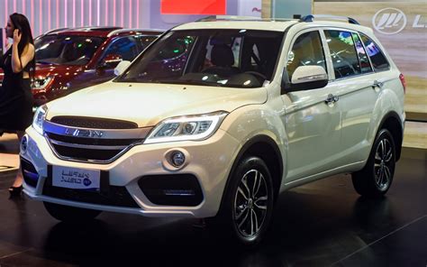 Lifan X60 2018 ganha renovação visual e opção de câmbio CVT Auto