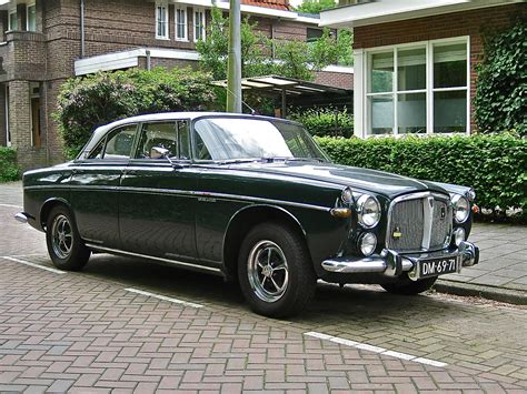 ROVER P5B 3 5 Litre Coupé 1969 Cardesign by David Bache Flickr