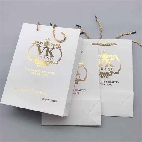 Luxury Gift Packaging Shopping Paper Bag With Own Design Fancy Medium