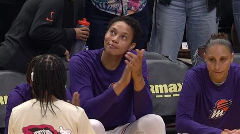 Brittney Griner Receives Standing Ovation In First Game Back Since