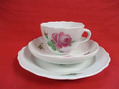 Meissen Konvolut Porzellan Rote Rose Dekor Kaffeegedeck Dreiteilig EBay