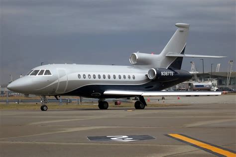 N Ts Dassault Falcon Ex At Kcle Super Sharp Falcon Flickr