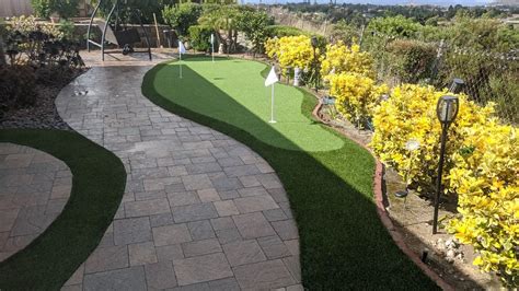 Expertly Designed Golf Putting Greens | US Turf