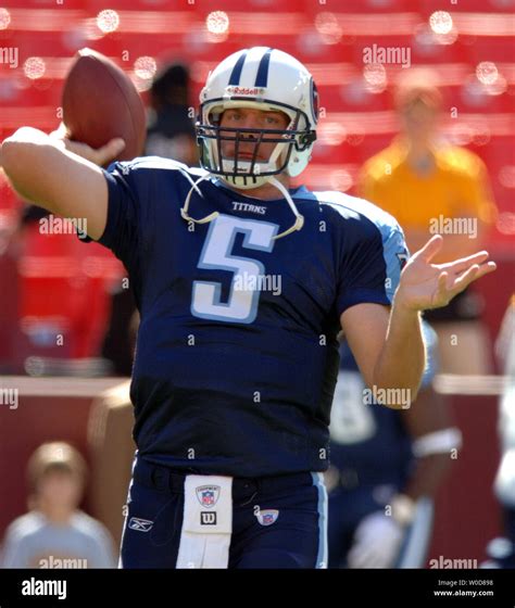 Tennessee Titans Backup Quarterback Kerry Collins Warms Up For The Game