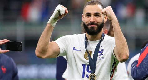 Karim Benzema Es Favorito A Llevarse El Bal N De Oro Tras T Tulo