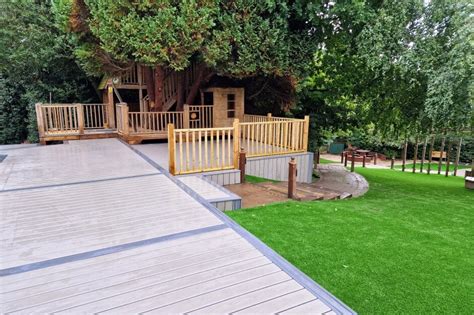 Commercial Decking Installation In Claygate Oilcanfinish Outdoor Living