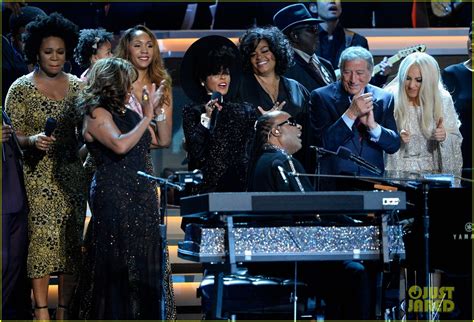 Lady Gaga Tony Bennett Jennifer Hudson More Hit The Stage At Stevie