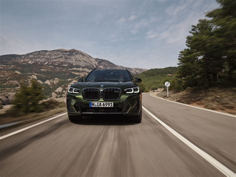 BMW X3 M40i to hit markets in May 2023 - T3 India