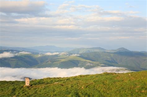 Premium Photo Summer Cloudy Mountain Landscape Ukraine Carpathian