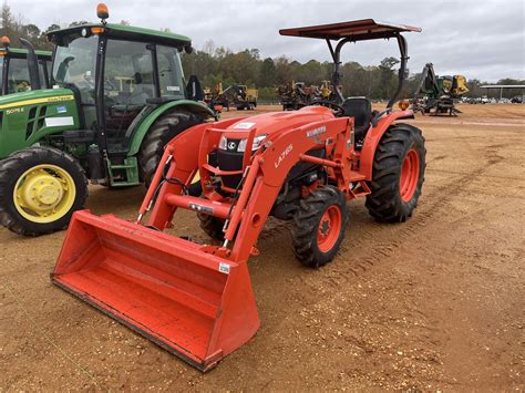 Kubota L4701 Farm Tractor Jm Wood Auction Company Inc