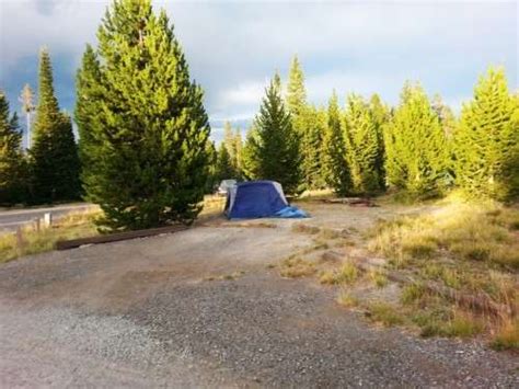 grant-village-campground-yellowstone-national-park-04 | Campground Views