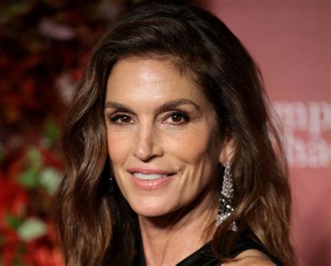 Fans Applaud Ageless Cindy Crawford As She Recreates Iconic Pepsi Ad