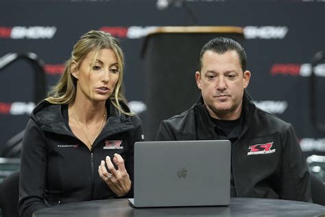 Tony Stewart Is Taking Over His Wife Leah Pruetts Top…