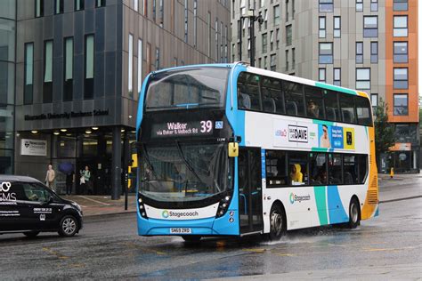 Stagecoach North East 11298 SN69 ZRD A LSP8 Flickr