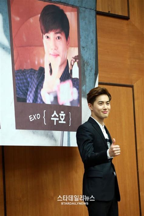 S영상 엑소exo 수호 인도에서 언어 대신 음악으로 소통 두근두근 인도 제작발표회 스타데일리뉴스