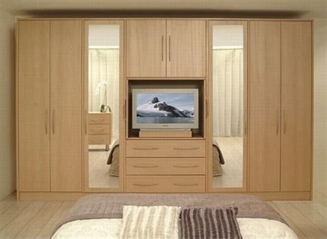 10 Modern Bedroom Wardrobe Design Ideas