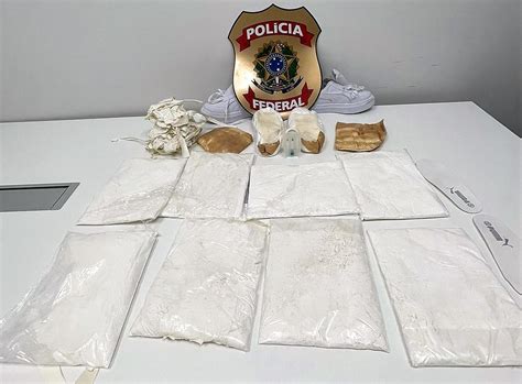 Mulher De 23 Anos é Presa Em Flagrante Com Cerca De 4 Quilos De Cocaína